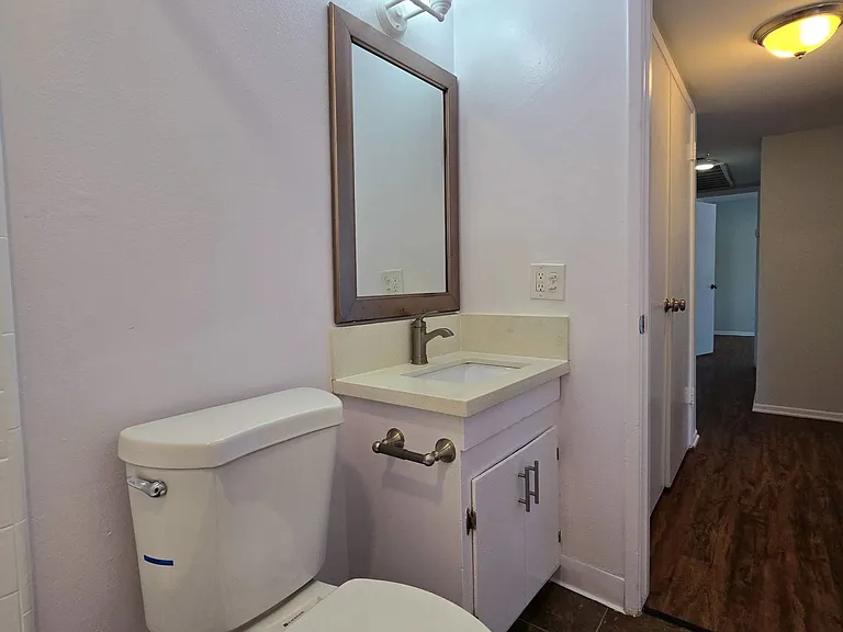 18411 Vincennes Street — Photo 121