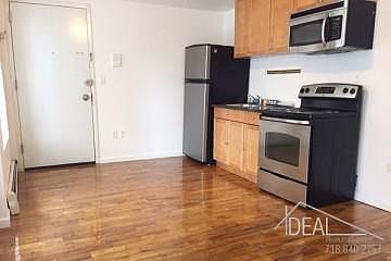 4th image of 73 Pineapple Brooklyn