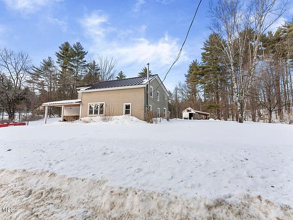 4th image of 277 Hadlock Pond Road