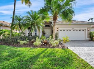 4824 Cerromar Dr, Naples, FL 34112