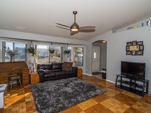 4th image of 4484 N Sauter Dr
