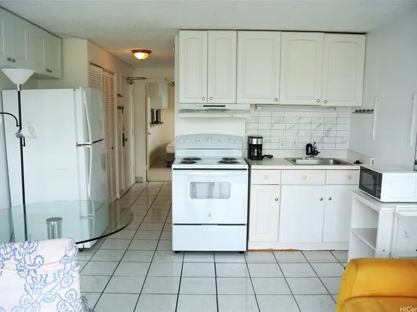 2211 Ala Wai Blvd APT 1815, Honolulu, HI 96815