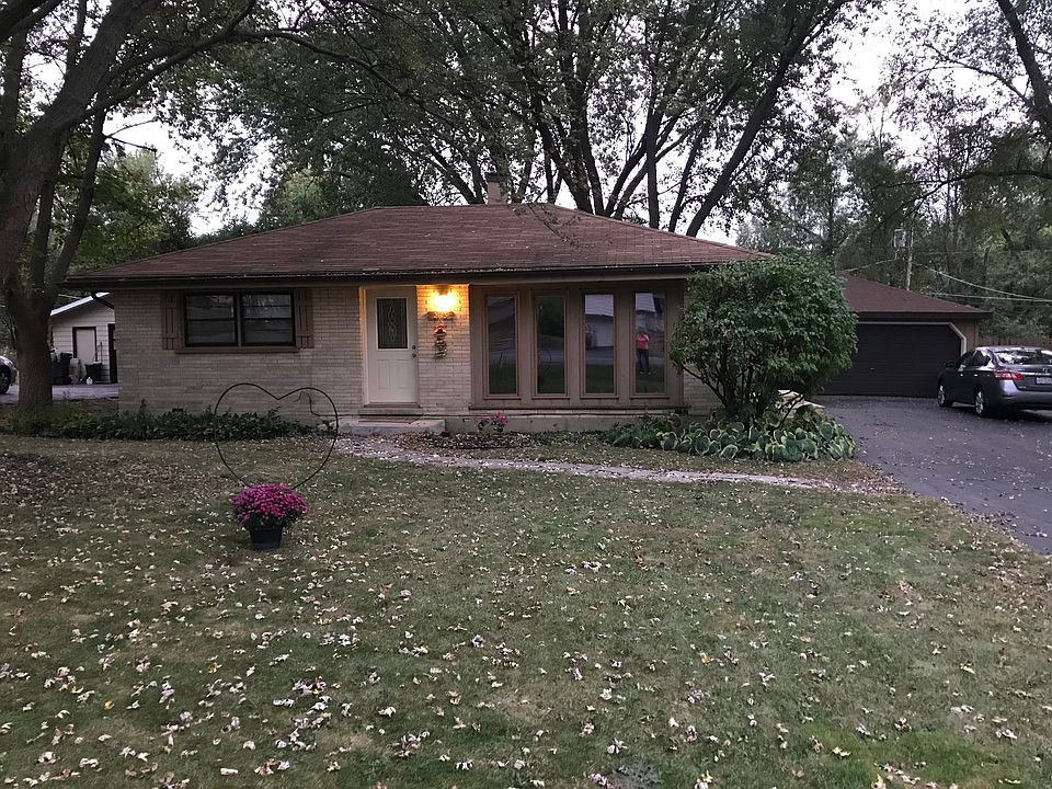 Adorable brick ranch