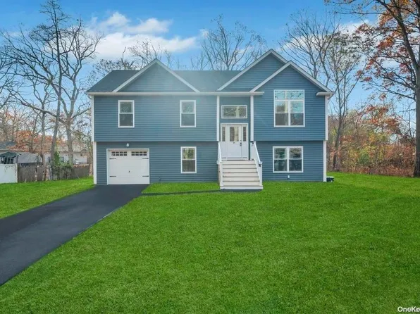 64 Carlton Drive E, Shirley, NY 11967