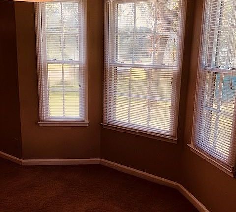 5th image of 1490 Nichols Dr