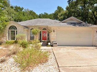 225 Piney Ridge Dr, Bastrop, TX 78602
