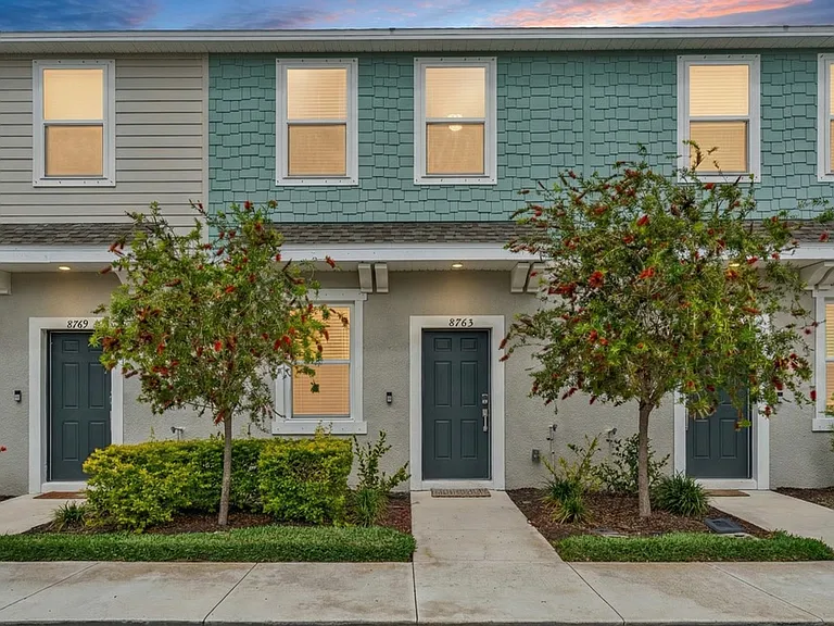 8765 Daybreak St — Photo 9