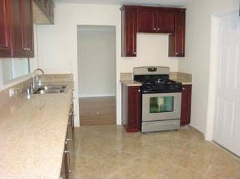 4th image of 115 Landis