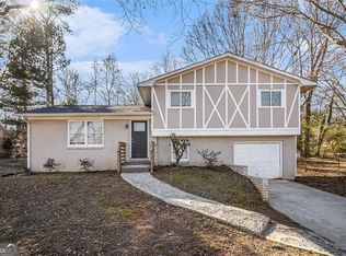 2261 Emerald Falls Dr, Decatur, GA 30035