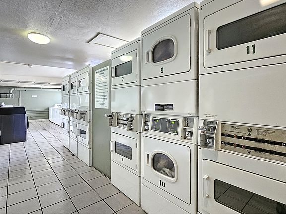4th image of 2211 Ala Wai Blvd #2501-2501-2501