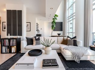 21 Nelson St #Lph22, Toronto, ON M5V 3H9