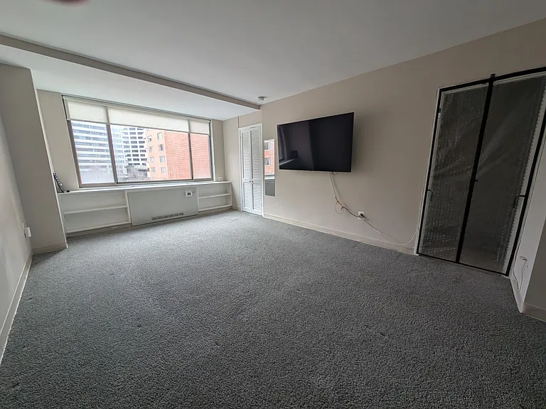 1111 Arlington Blvd #429 — Photo 5