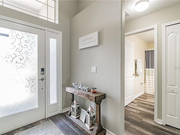 3rd image of 18420 Holland House Loop