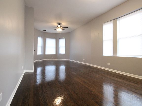 3rd image of 602 N Central Park Ave