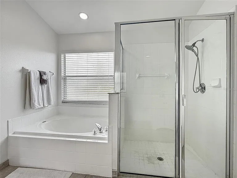 2512 Oneida Loop — Photo 19