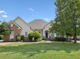 501 Five Oaks Blvd, Lebanon, TN 37087