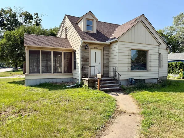 5701 Humboldt Ave N, Brooklyn Center, MN 55430