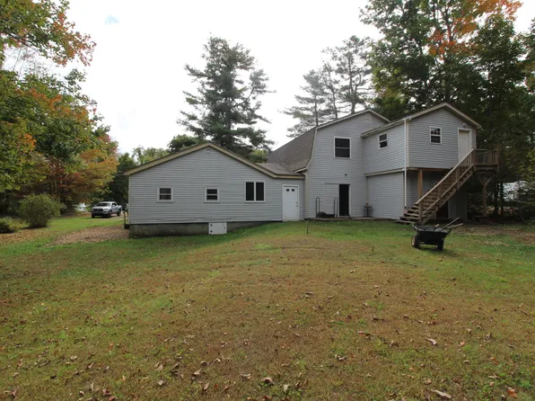 35 Marsh Road, Belfast, ME 04915