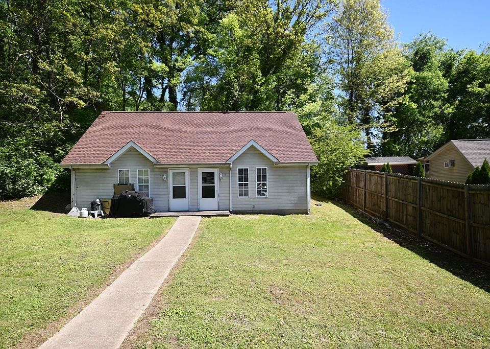 1st image of 529 Bruning Ln #529