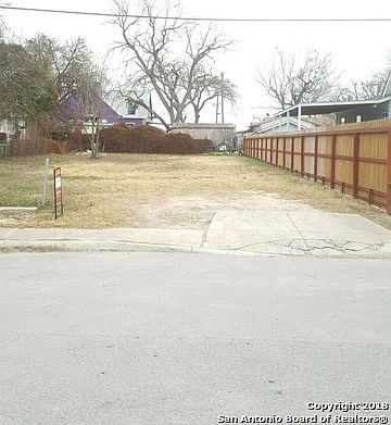3rd image of 106 Parkview Dr