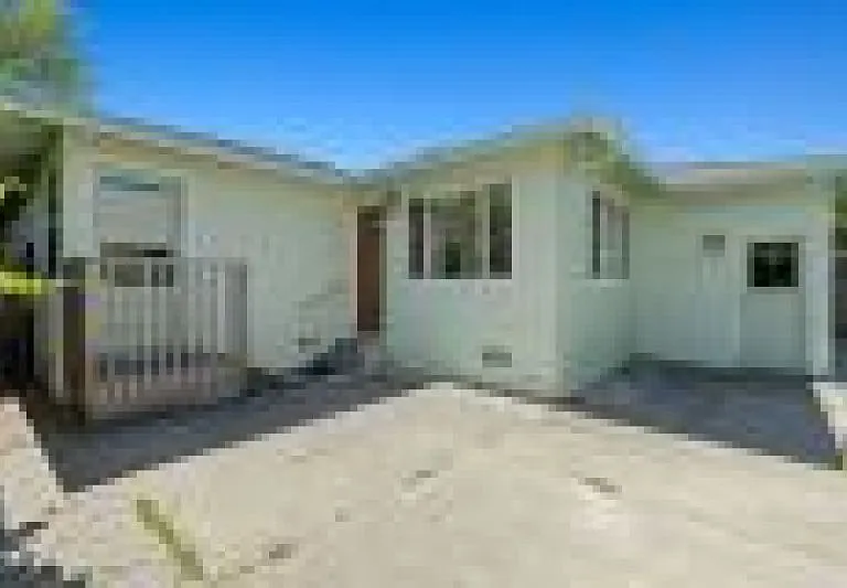 503 California Ave #2 — Photo 4