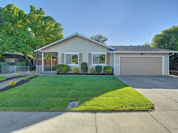 440 Edgewood Dr, Vacaville, CA 95688