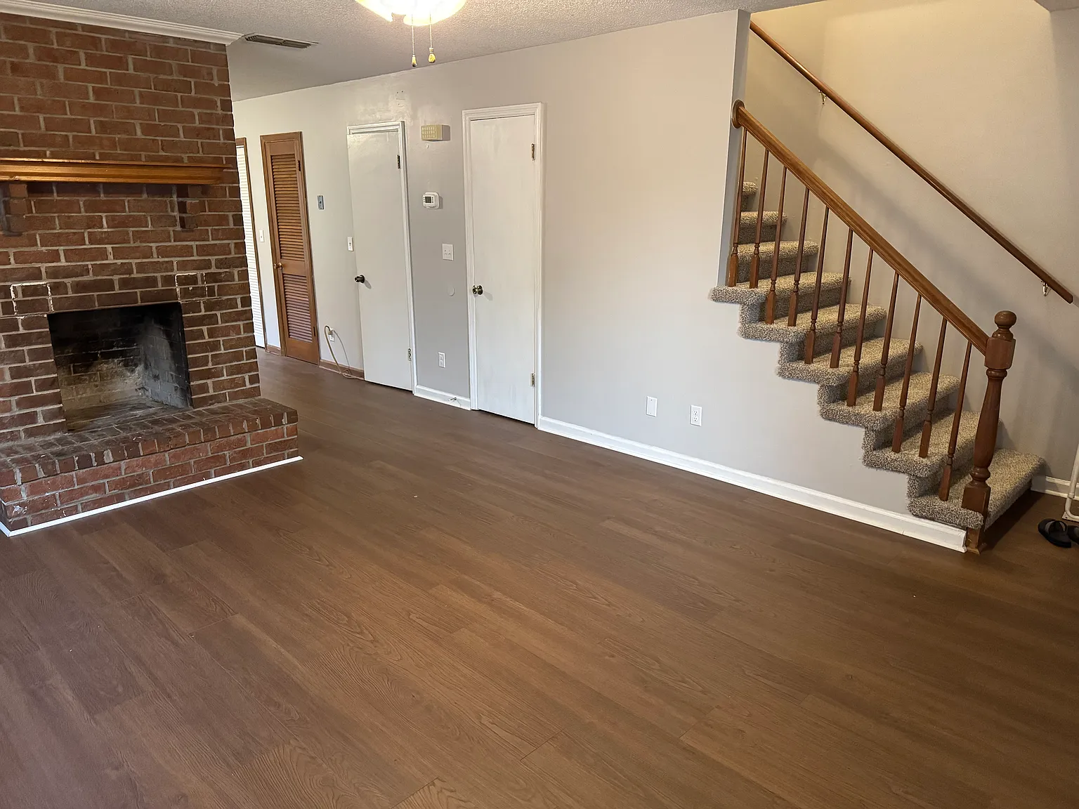 2 bed, 1.5 bath, 1122 sqft, $1,500 — Photo 3