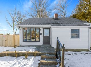 525 Vasbinder Dr, Chesterfield, IN