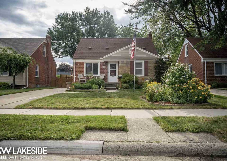1st image of 3211 N Blair Ave
