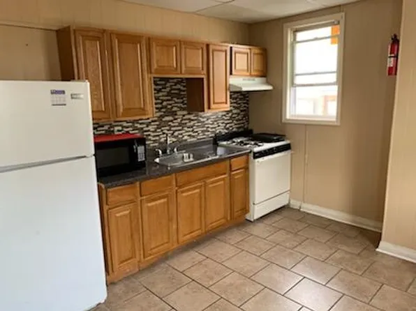 6165 Delancey St Floor 2, Philadelphia, PA 19143