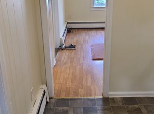 44 Pearl St APT 4, Middleboro, MA 02346