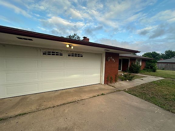 3rd image of 4101 Unruh Dr