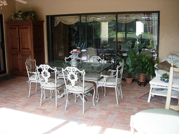 3rd image of 3904 Torrey Pines Blvd