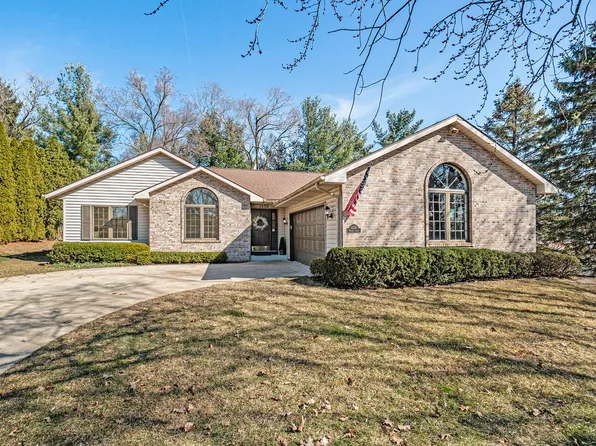 4105 Heights Ln, Kalamazoo, MI 49008