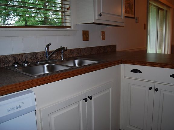 2nd image of 315 Margaret Ave
