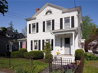 8 W Lake St, Skaneateles, NY 13152
