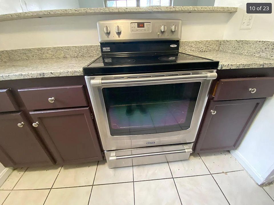2nd image of 9676 Hagel Cir #9676