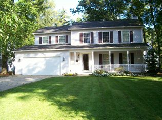 2913 Vincent Rd, Stow, OH 44224