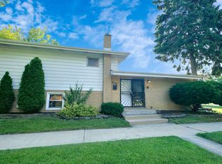 619 E 152nd St, Dolton, IL 60419