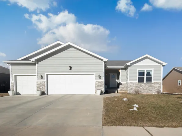 8763 N Kelliann Way, Manhattan, KS 66502