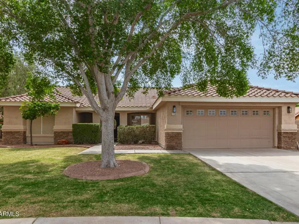1114 N LELAND Court, Gilbert, AZ 85233