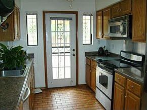 5th image of 5335 Saratoga Dr NW