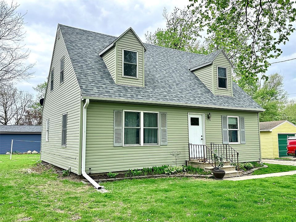1st image of 1842 4th Ave