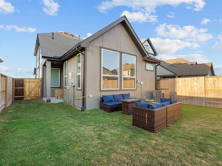 5218 Sage Hills Dr — Photo 38