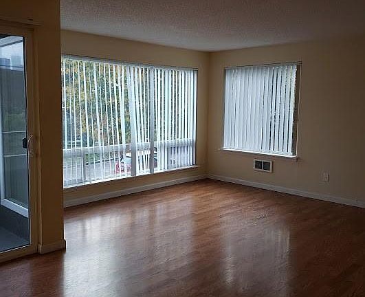 5th image of 1001 Taylor Ave N APT 101