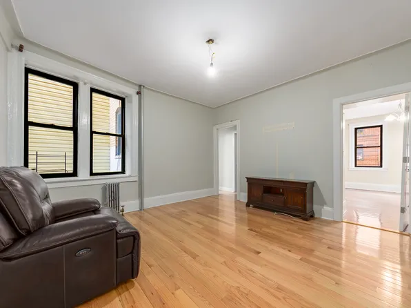 25-41 30th Road image 3 of 9