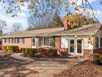 2319 Frederick Dr, Winston Salem, NC, 27103