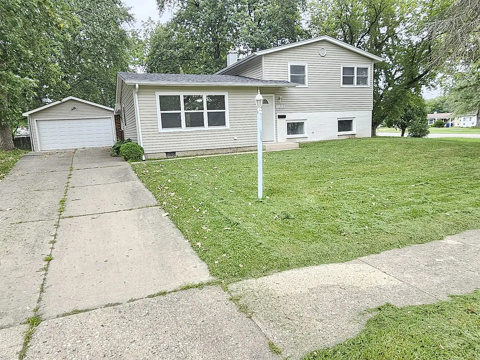 18570 W Pamela Pl