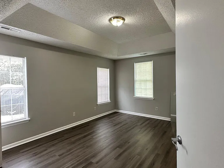 4807 Pennant Pl — Photo 6
