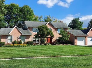 1042 Country Creek Dr, Lebanon, OH 45036
